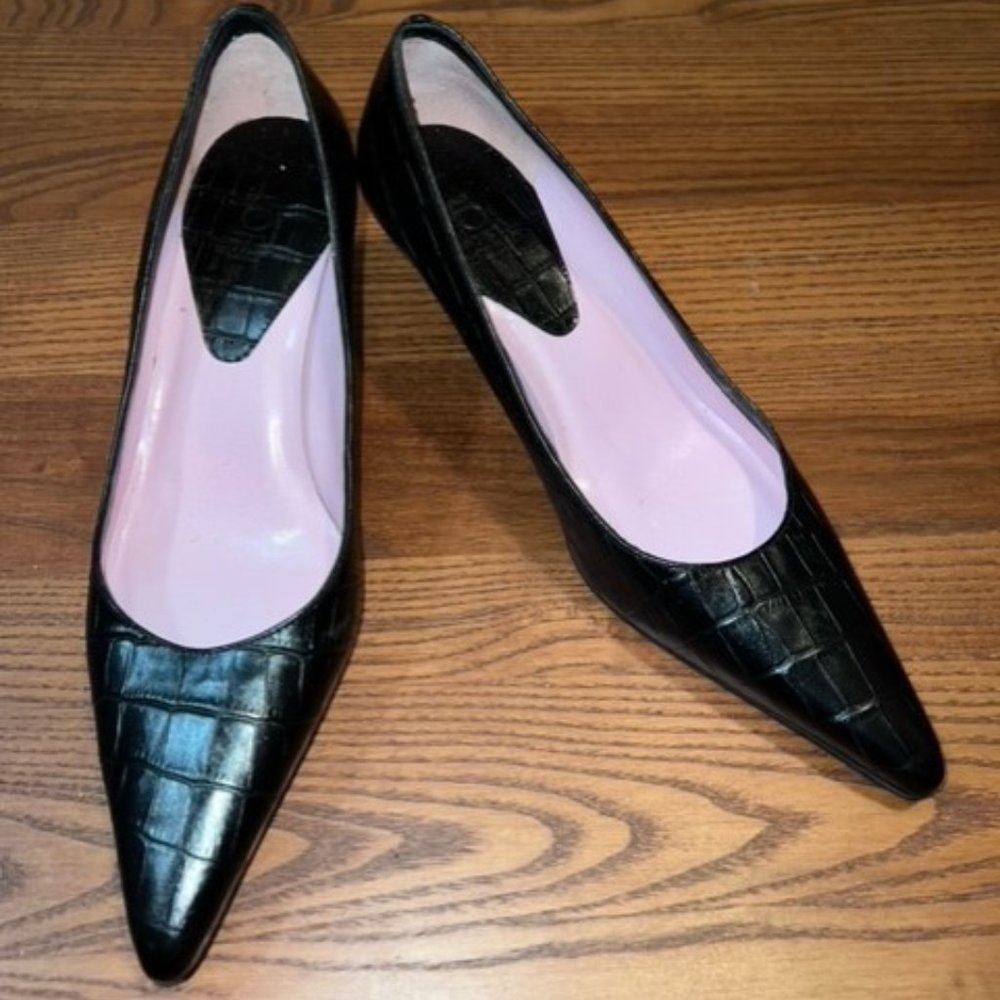 LOFT Black Croc-Embossed Pointed Toe Heels with Pink Lining